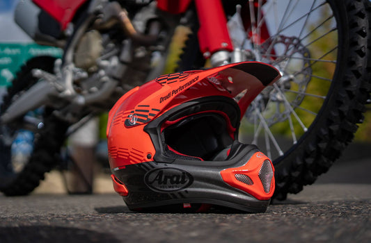 Ducati Desmo Helmet: Drudi Performance, Arai Helmet