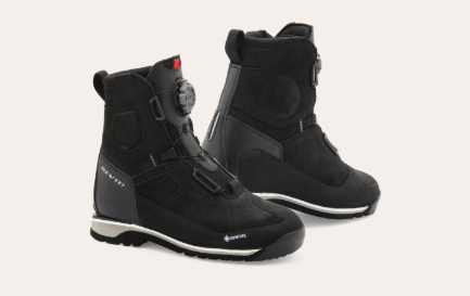 Boots Pioneer GTX