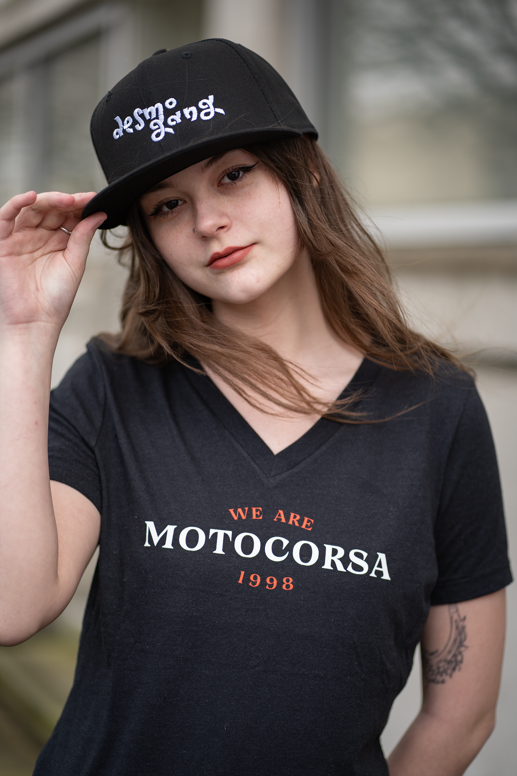 WE ARE MOTOCORSA V-NECK